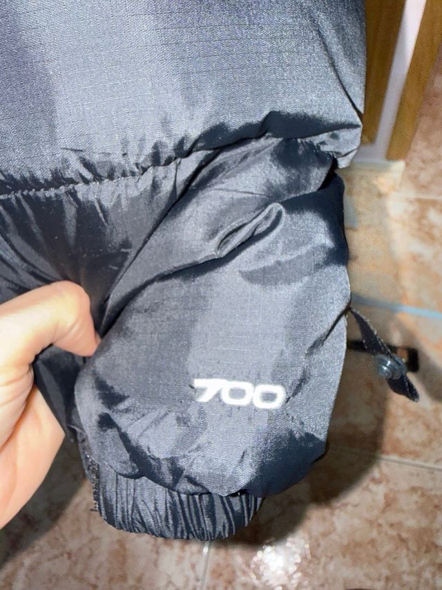The North Face 700 Puffer Jacket Negra
