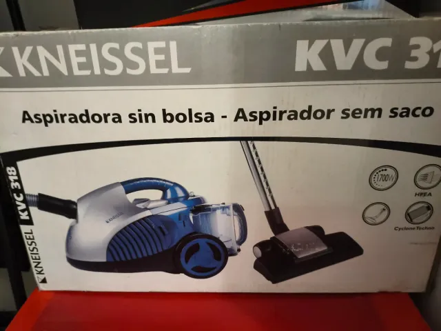 Aspiradora sin bolsa KNEISSEL KVC 318