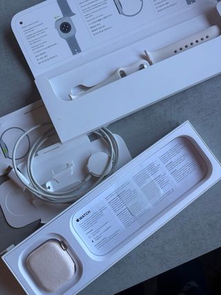 Apple Watch Series 10 Cellular 42mm Rosa