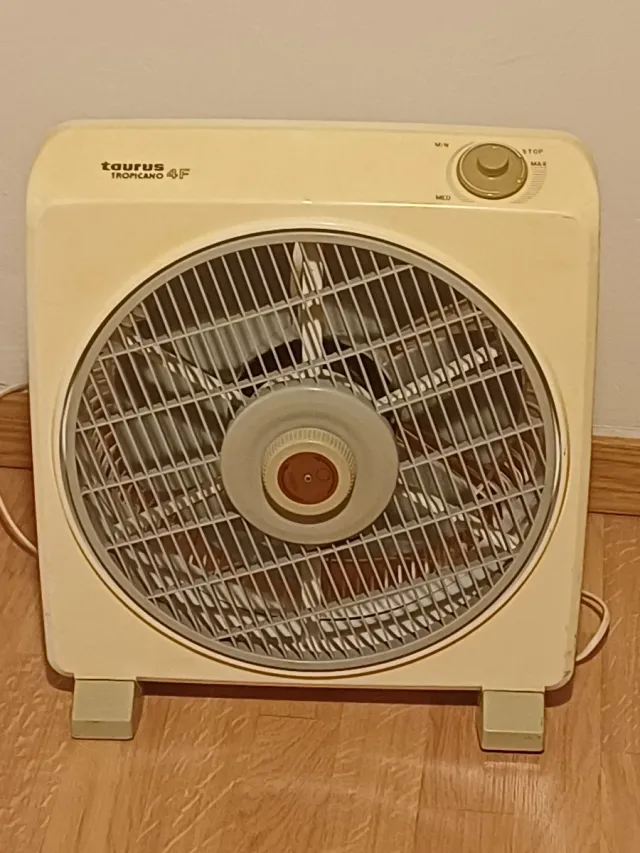 Ventilador Taurus Tropicana 4F