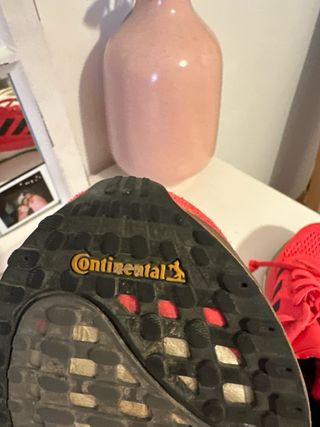 Adidas BOOST  Edicion SolarGlide suela Continental