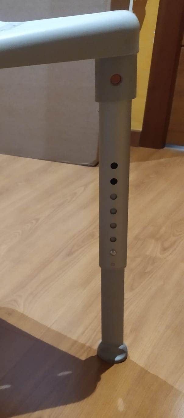 TABURETE DE DUCHA “EDGE”