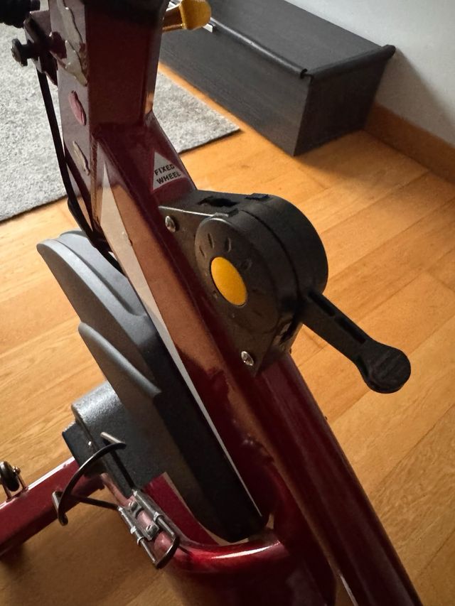 Bicicleta Indoor spinning LK700IC 22K