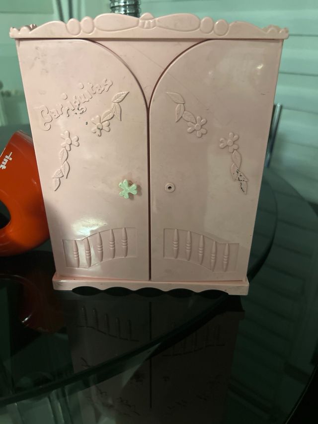 Heladería Barriguitas con armario y 4muñecos