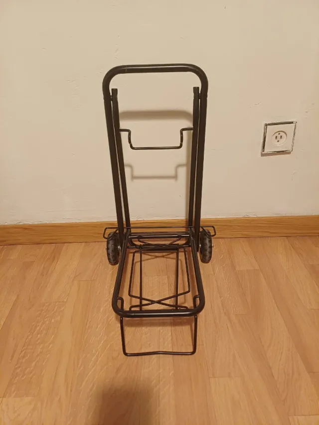 Carrito con ruedas plegable