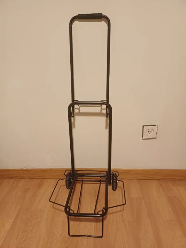 Carrito con ruedas plegable