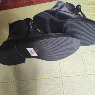 Botas negras sin estrenar Talla 39