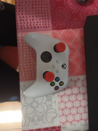 Xbox Series X + Controller + Cuffie + Gioco