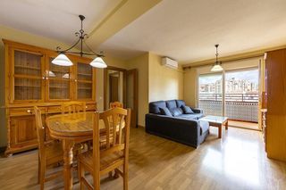 Piso en venta en San Luis en Almería