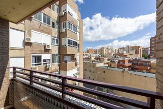 Piso en venta en San Luis en Almería