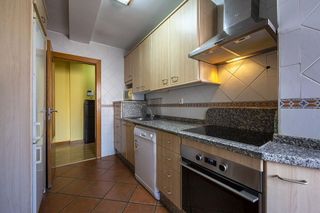 Piso en venta en San Luis en Almería