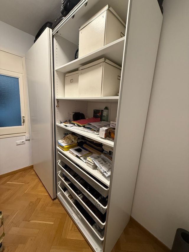 Armadi Ikea con porte scorrevoli
