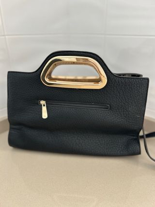 Bolso Victorio & Lucchino Negro y Dorado