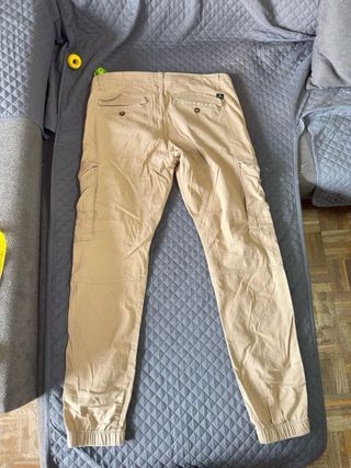 Pantalón cargo Jack & Jones beige