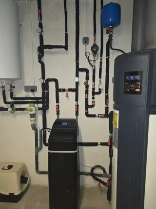 Descalcificador y Aerotermia