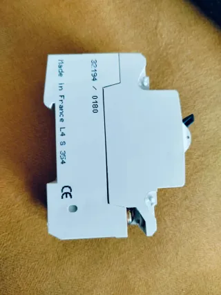 Diferencial Hager CD748M 2P 40A (164340)