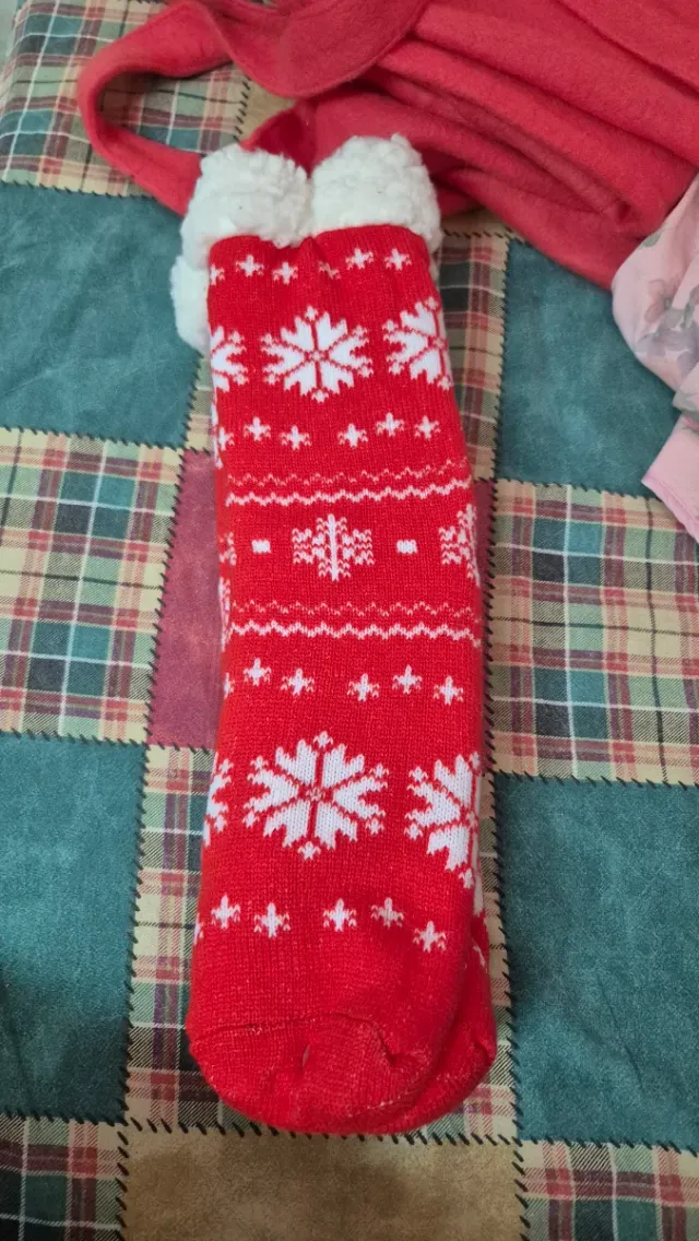 Calzini invernali con fiocchi di neve