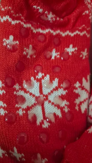 Calzini invernali con fiocchi di neve