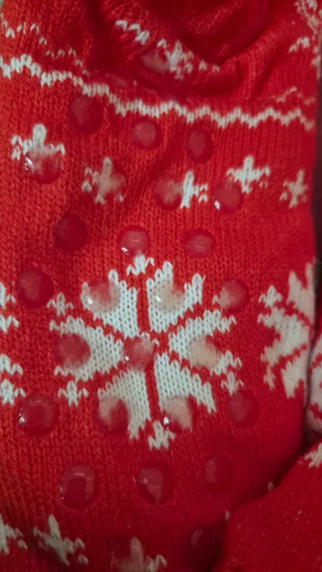 Calzini invernali con fiocchi di neve