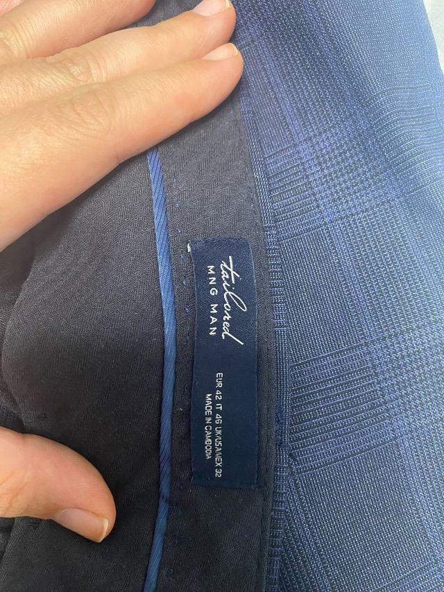 Traje Mango Man cuadros azul marino