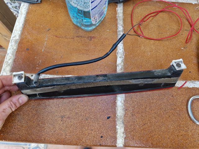 Luz Freno portón trasero Seat Ibiza 2005 LED Roja