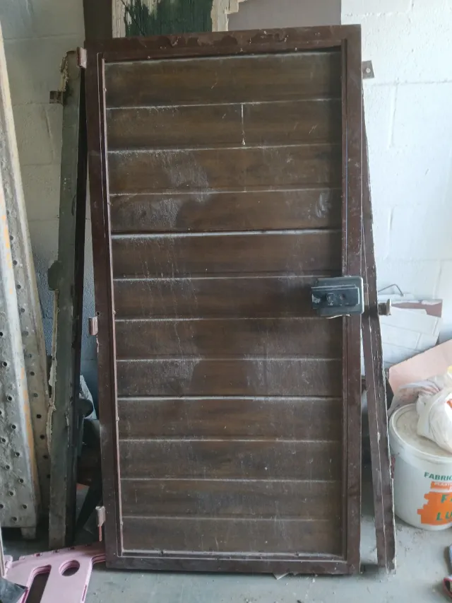 Puerta metalico  1.60 alto 88 ancho