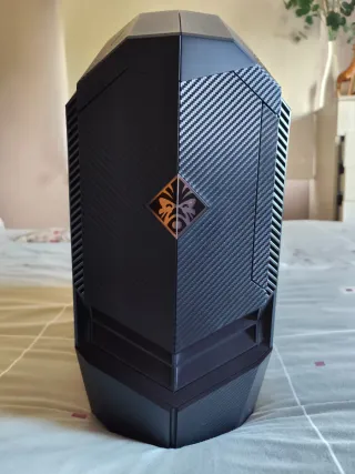 SE VENDE HP OMEN 880-127NS