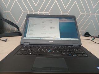 DELL LATITUDE 4590 + DOCK STATION (CON GARANZIA)