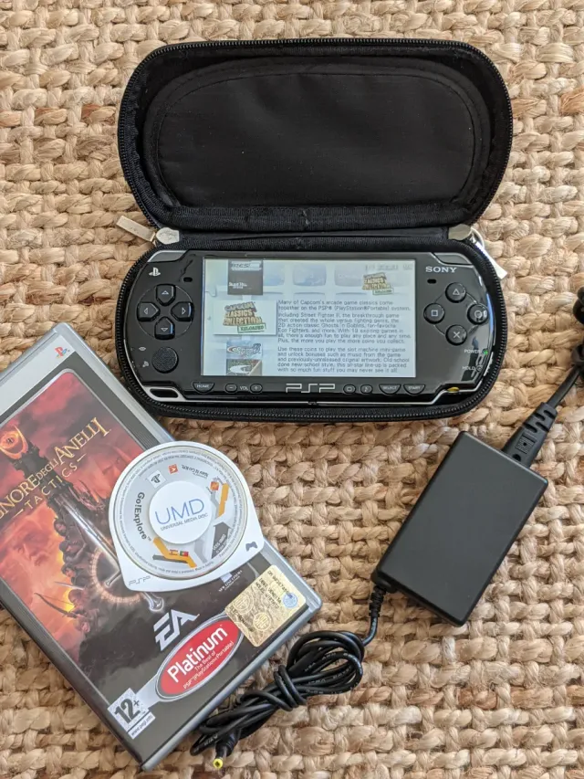 PSP 2004 + 50 Giochi
