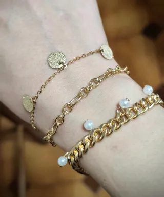 Conjunto 3 pulseras doradas