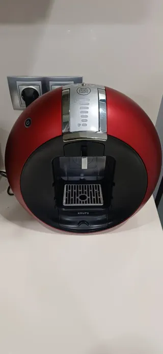 Cafetera Krups Dolce Gusto Roja