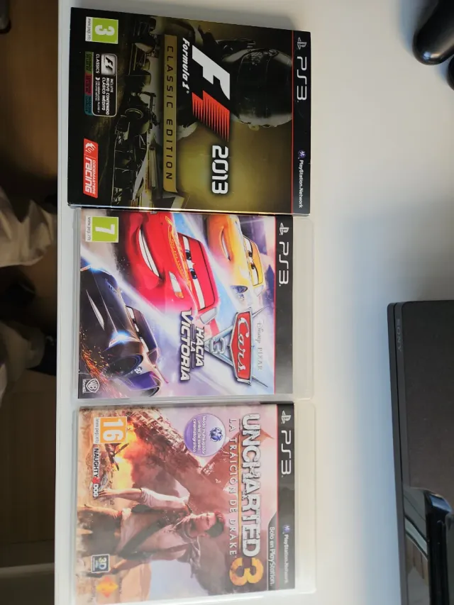 Consola PS3 Slim 250GB, 2 Mandos, Juegos, SingStar