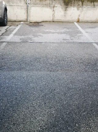 Alquilo plaza de garaje en Calle Suecia 4-6 Meco