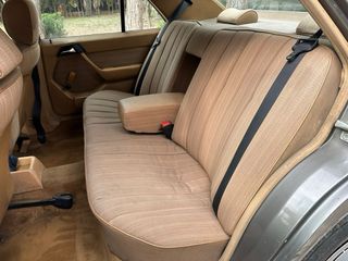 Mercedes-Benz Clase E 1986