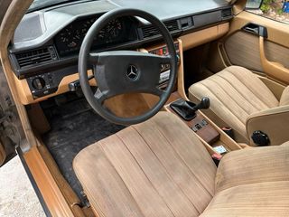 Mercedes-Benz Clase E 1986