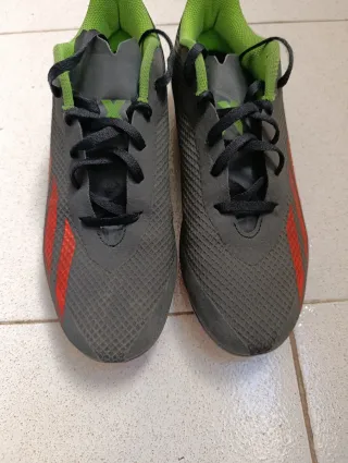 Botas de fútbol para niño