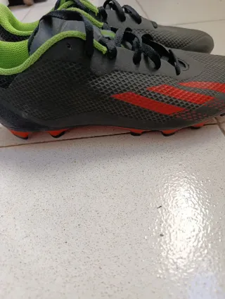 Botas de fútbol para niño