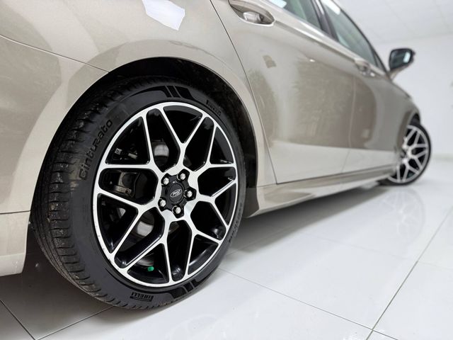 FORD Mondeo Sedán 2.0 HEV ST-Line desde 295€/mes*