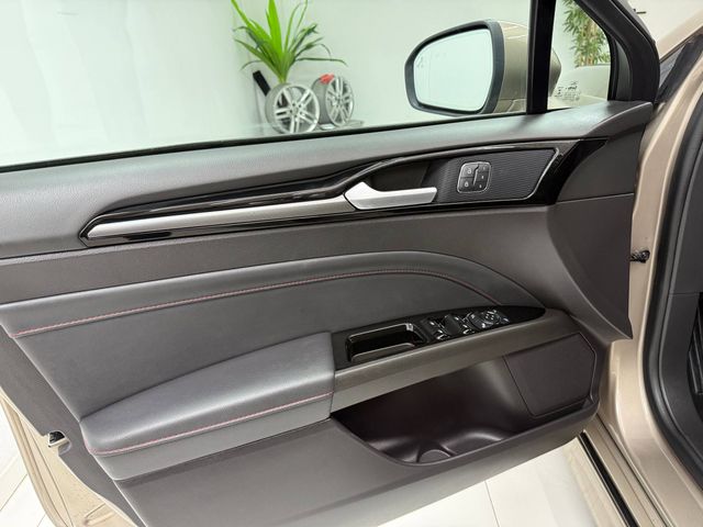 FORD Mondeo Sedán 2.0 HEV ST-Line desde 295€/mes*