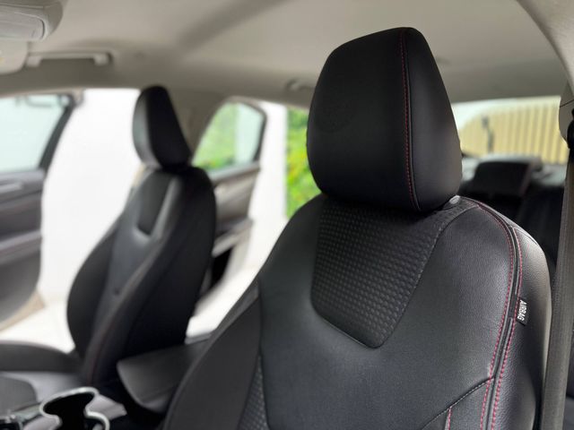 FORD Mondeo Sedán 2.0 HEV ST-Line desde 295€/mes*