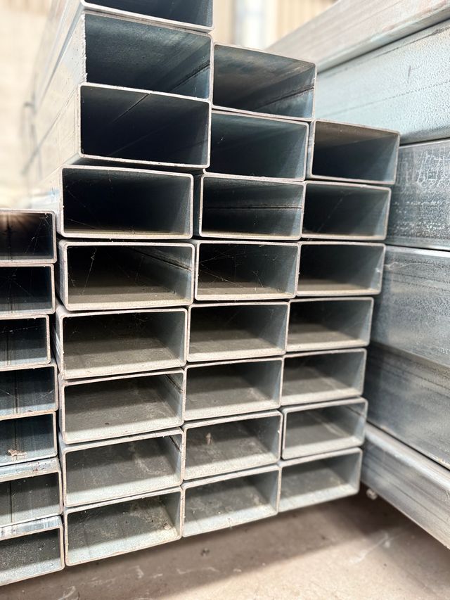 Tubo galvanizado estructuras. 697 986 774