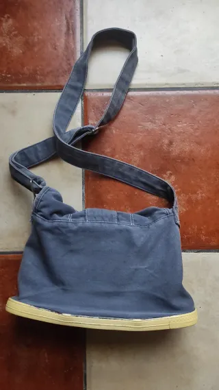 Bolso Converse negro (gris)