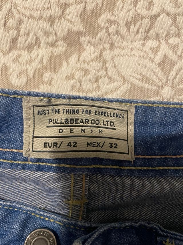 Pantalón vaquero Pull&Bear hombre talla 42