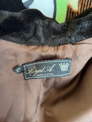 Liquidación: abrigo vintage marrón piel sintética