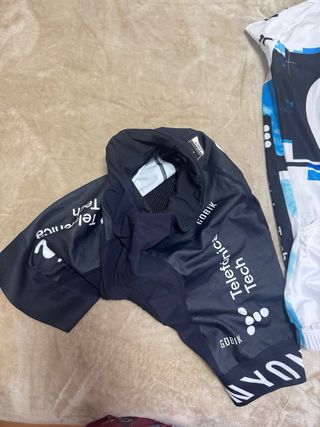 Conjunto Ciclismo Movistar Team Gobik Mujer