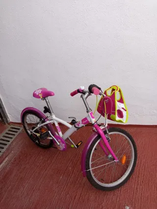 Bicicleta infantil rosa Btwin