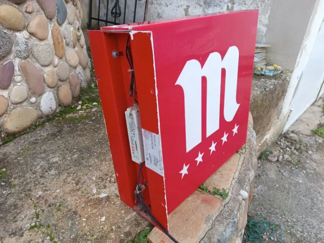 Letrero Luminoso Mahou 5 Estrellas