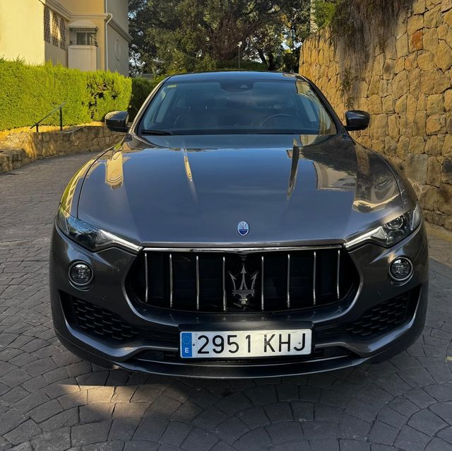 Maserati Levante V6 275 HP D AWD