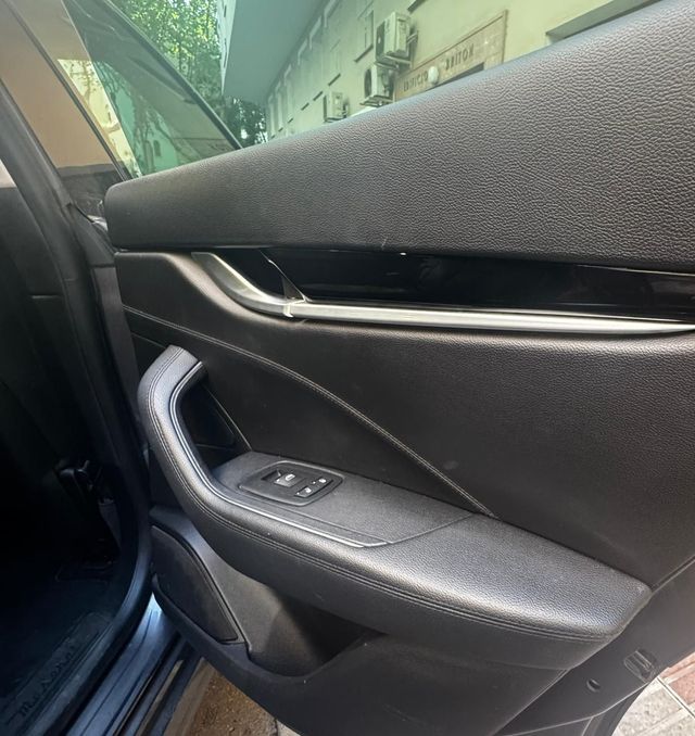 Maserati Levante V6 275 HP D AWD