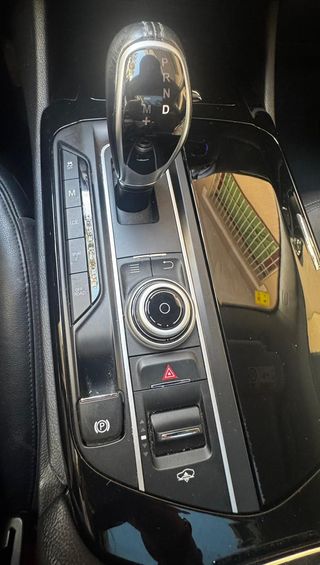 Maserati Levante V6 275 HP D AWD